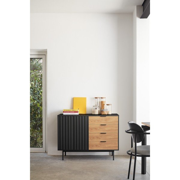 Nízka komoda v dekore duba v čierno-prírodnej farbe 108x80 cm Sierra – Teulat-image-1