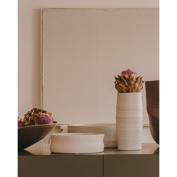 Biela keramická váza Macae – Kave Home-image-1