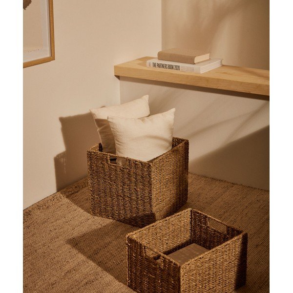Košík do regálu z morskej trávy 32x32x33 cm Tossa – Kave Home-image-1