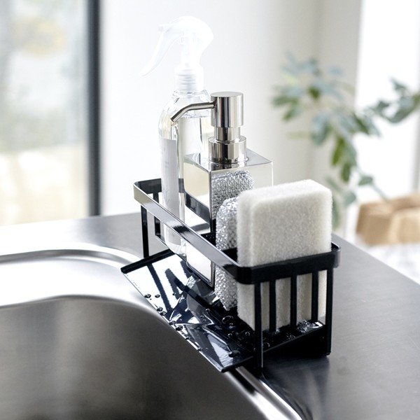 Čierny kovový stojan na umývacie prostriedky Tower – YAMAZAKI-image-1