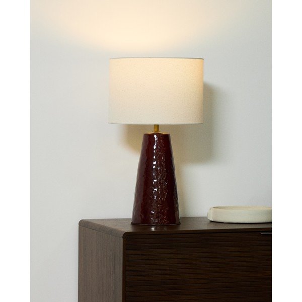 Červená/biela stolová lampa s textilným tienidlom (výška  49 cm) Drava – Kave Home-image-4