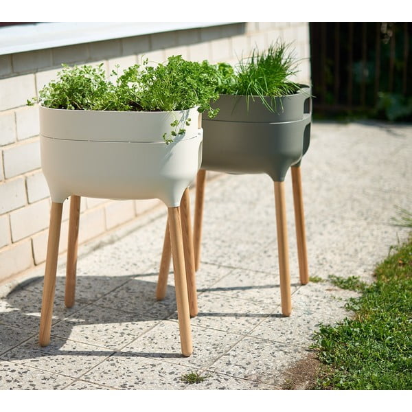 Plastová samozavlažovacia pestovateľská nádoba Urbalive – Plastia-image-1