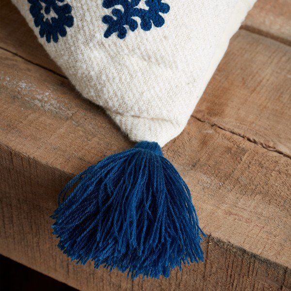 Dekoračný vankúš 40x60 cm Raya Tassel – Pineapple Elephant-image-3