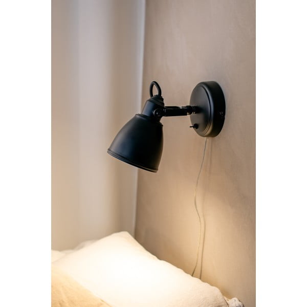 Čierne nástenné svietidlo Markslöjd Fjallbacka-image-1