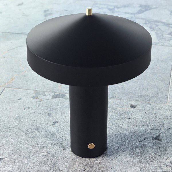 Čierna kovová stolová lampa (výška  41 cm) Hatto – OYOY Living Design-image-1