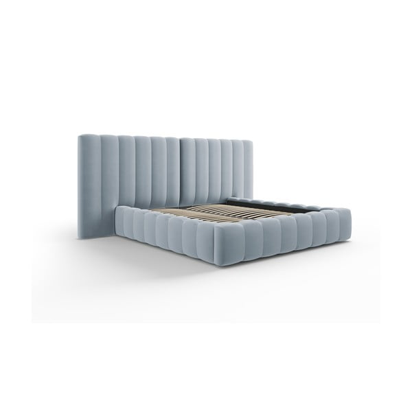 Svetlomodrá čalúnená dvojlôžková posteľ s úložným priestorom a roštom 160x200 cm Gina – Milo Casa