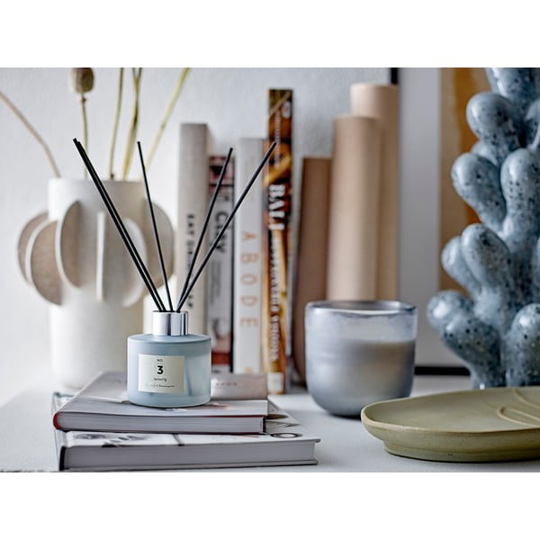 Kameninová dekoratívna tácka Ngan – Bloomingville-image-2