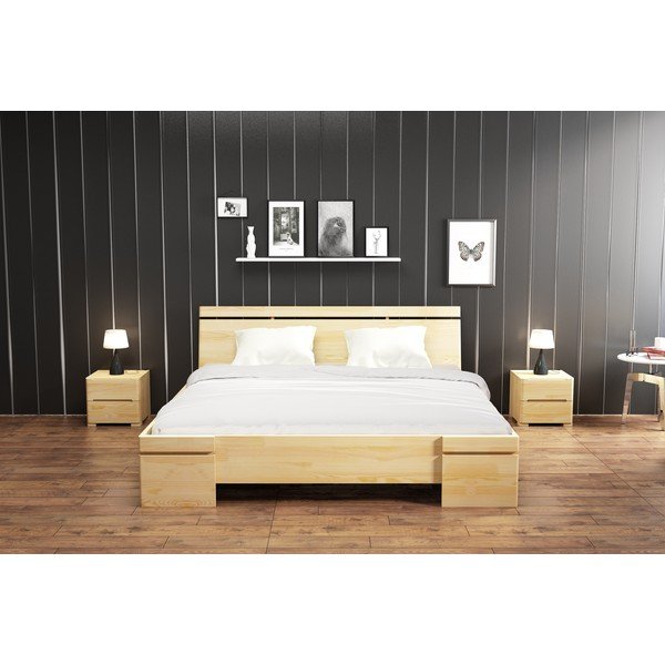 Dvojlôžková posteľ z borovicového dreva s úložným priestorom SKANDICA Sparta Maxi, 140 × 200 cm-image-1