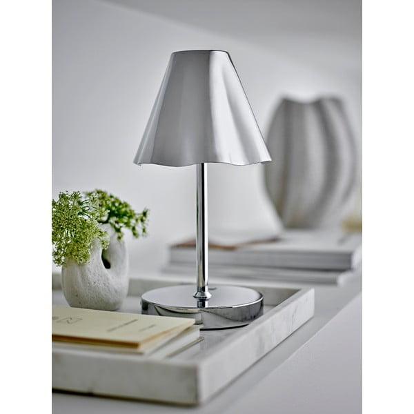 LED stolová lampa v striebornej farbe s kovovým tienidlom (výška 28 cm) Lianna – Bloomingville-image-1