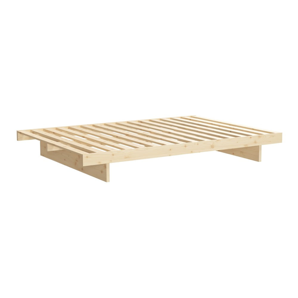 Dvojlôžková posteľ z borovicového dreva Karup Design Kanso, 140 x 200 cm