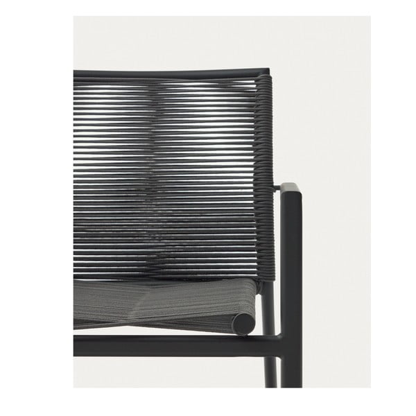 Tmavosivá kovová záhradná stolička Culip – Kave Home-image-1