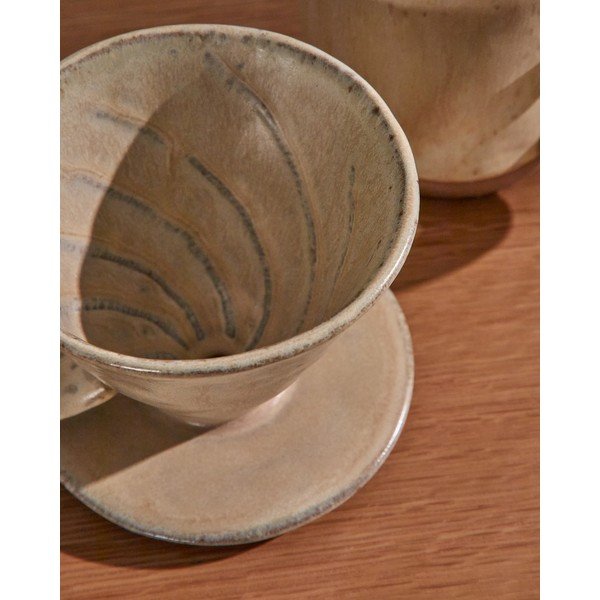 Keramický dripper Zunel – Kave Home-image-4
