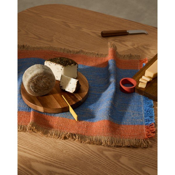 Servírovacia drevená doštička 25 x 20 cm Zairin – Kave Home-image-1