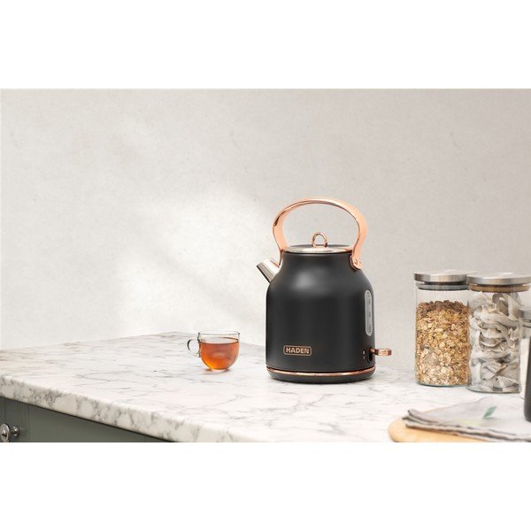 Čierna rýchlovarná kanvica 1,7 l Heritage – Haden-image-2