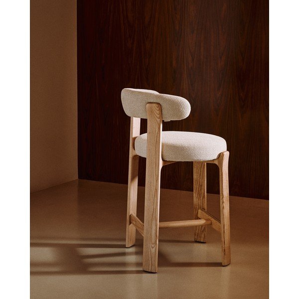 Béžová/v svetlo prírodnej farbe barová stolička z jaseňového dreva (výška sedadla 65 cm) Granite – Kave Home-image-1