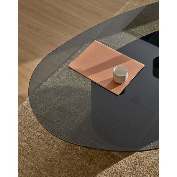 Čierny konferenčný stolík so sklenenou doskou 81x140 cm Olir – Kave Home-image-2