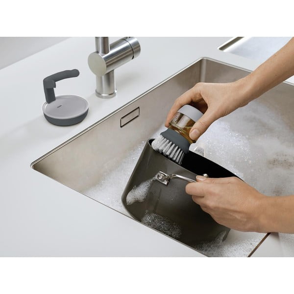 Sivá kefa s dávkovačom a stojanom Joseph Joseph Palm Scrub-image-3