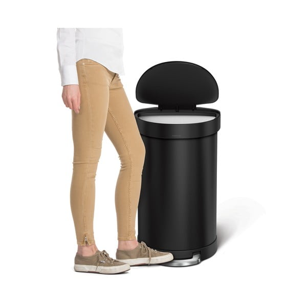 Pedálový odpadkový kôš z nerezovej ocele 45 l – simplehuman-image-1