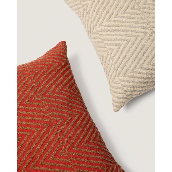 Žakárová obliečka na vankúš 50x50 cm Lunver – Kave Home-image-1