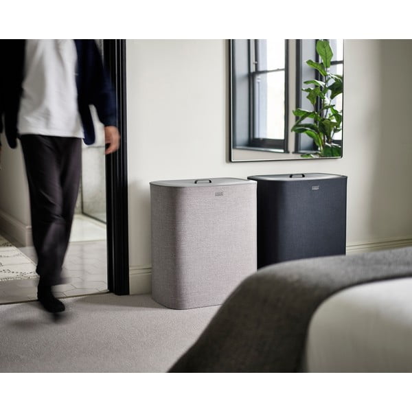 Antracitovosivý látkový kôš na bielizeň 3x30 l Tota Trio – Joseph Joseph-image-3