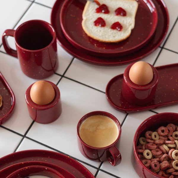 Porcelánový stojanček na vajíčko Fika – ONA-image-1