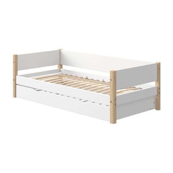 Biela detská posteľ s prírodnými nohami a výsuvným lôžkom Flexa White Single, 90 × 200 cm