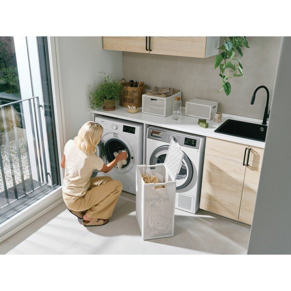 Krémovobiely kôš na bielizeň z recyklovaného plastu 60 l Kaya – Curver-image-3