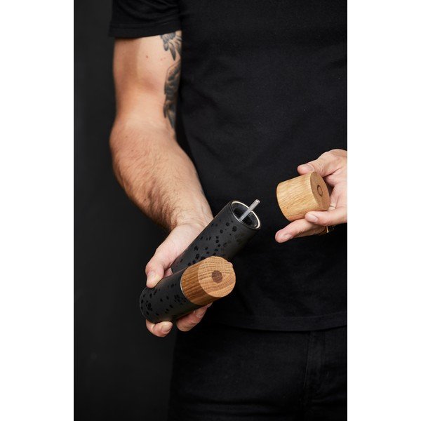 Čierna keramická súprava mlynčekov na korenie a soľ 2 ks Gastro Black – Bitz-image-2