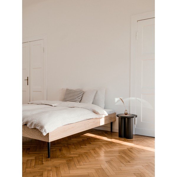 Čierna dvojlôžková posteľ z drevotriesky bez čela s roštom 160x200 cm Streiko – noo.ma-image-1