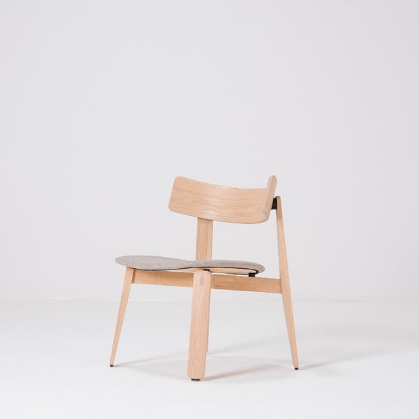 Jedálenská stolička z dubového dreva Gazzda Nora