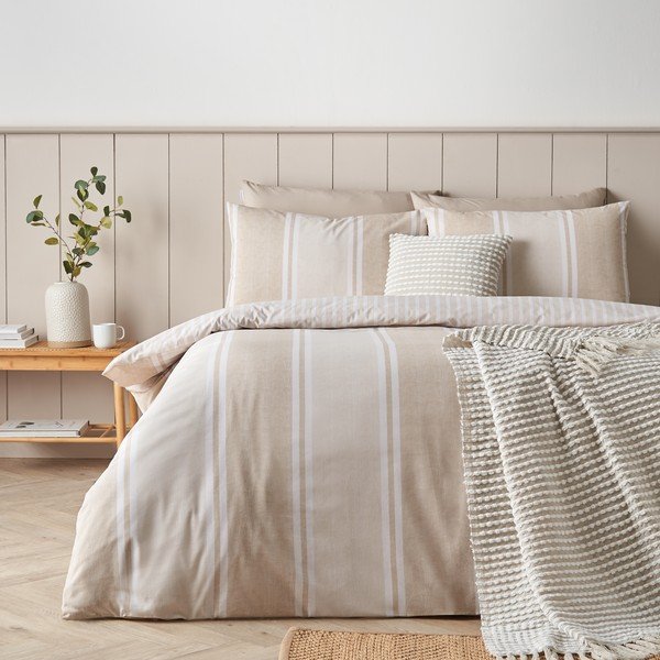 Béžové obliečky na jednolôžko 135x200 cm Banded Stripe – Catherine Lansfield-image-1
