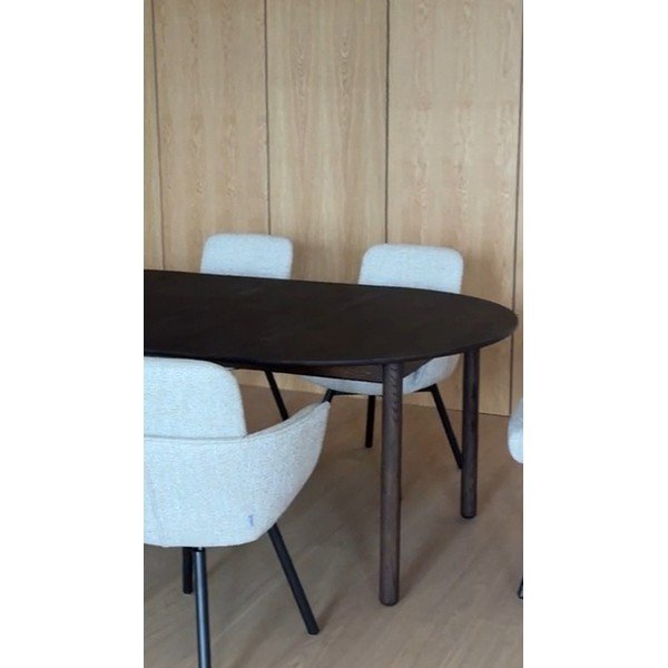 Okrúhly rozkladací jedálenský stôl z dubového dreva ø 120 cm Derrymore – Rowico-image-3