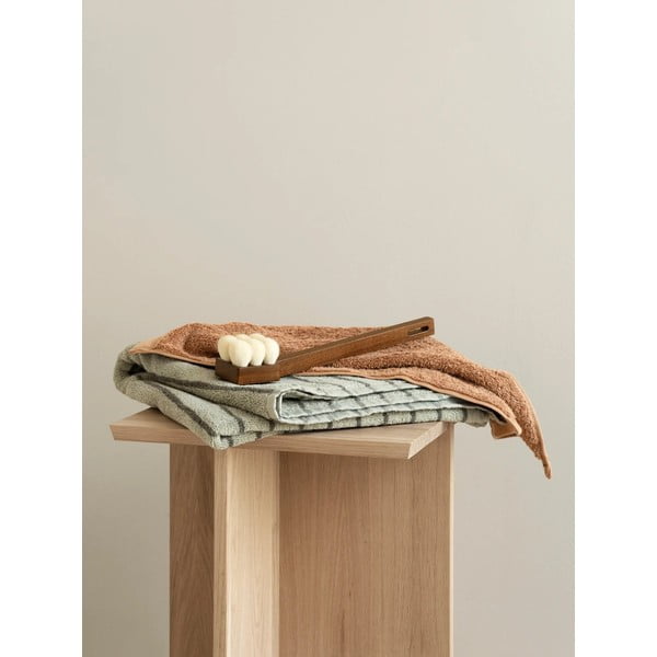 Odkladací stolík z dubového dreva 35x35 cm Engawa – Blomus-image-1