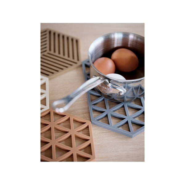 Sivá silikónová podložka pod horúce nádoby Zone Triangles-image-4