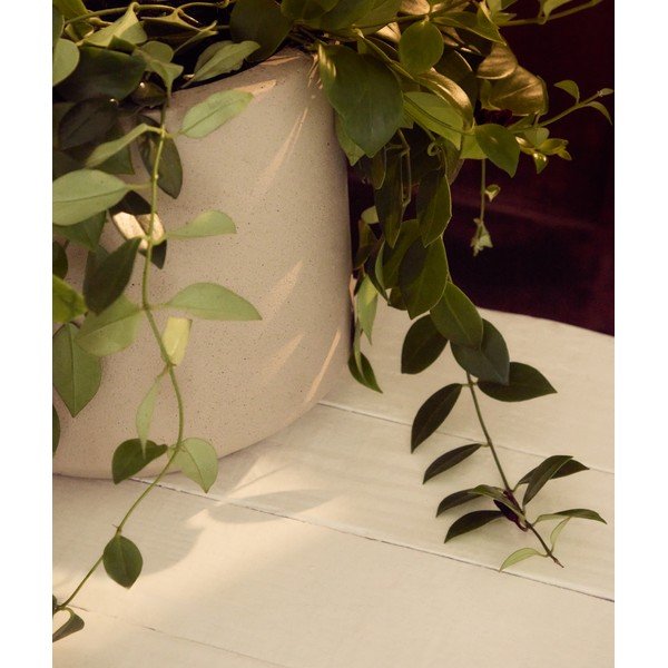 Betónový obal na kvetináč ø 32 cm Calun – Kave Home-image-1