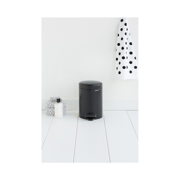 Čierny pedálový odpadkový kôš Brabantia Newicon, 3 l-image-2