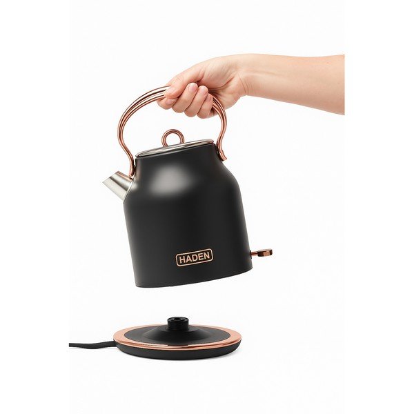 Čierna rýchlovarná kanvica 1,7 l Heritage – Haden-image-4