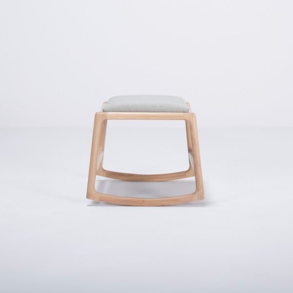 Podnožka s konštrukciou z dubového dreva s modrosivým textilným sedadlom Gazzda Dedo-image-1