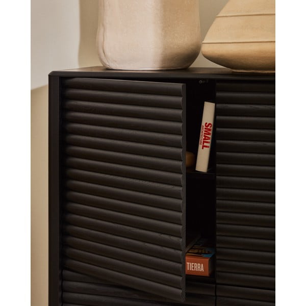 Čierna skrinka v dekore duba 104,5x144x40 cm Lenon – Kave Home-image-4