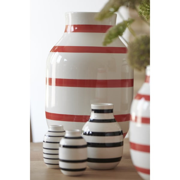 Bielo-červená pruhovaná keramická váza Kähler Design Omaggio, výška 31 cm-image-2