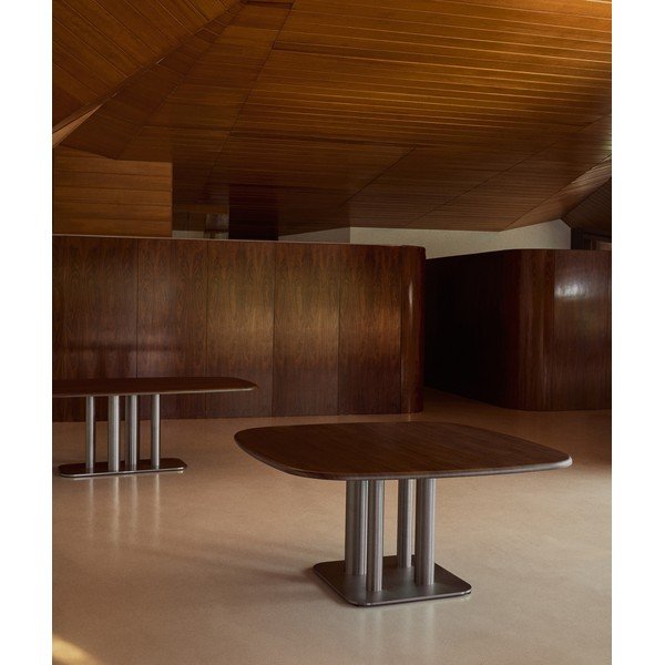 Jedálenský stôl v dekore orecha 150x150 cm Melvar – Kave Home-image-2