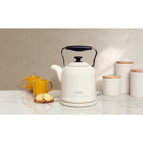 Krémovobiela rýchlovarná kanvica z nehrdzavejúcej ocele 1,5 l Highclere – Haden-image-3