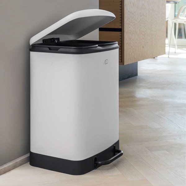 Biely kovový pedálový odpadkový kôš na triedený odpad 24 l Wonda – Mette Ditmer Denmark-image-2