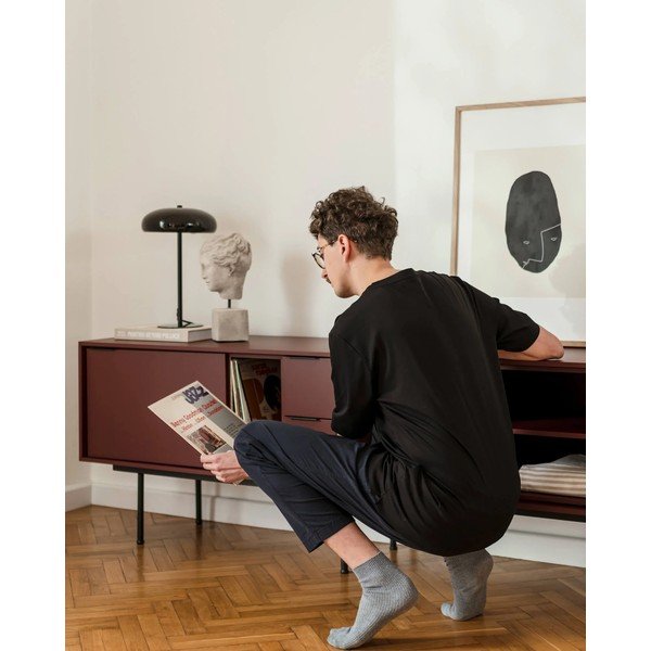 Vínovočervený TV stolík 189x61x42 cm Mod – noo.ma-image-2