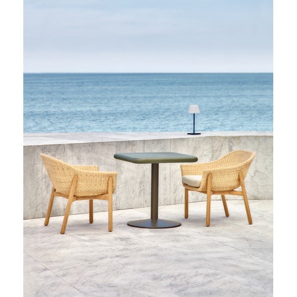 Záhradný jedálenský stôl s betónovou doskou 70x70 cm Esilda – Kave Home-image-1