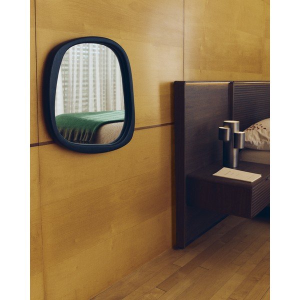 Nástenné zrkadlo s dreveným rámom 45,5x47 cm Alura – Kave Home-image-3