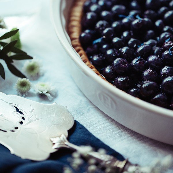 Guľatá forma na koláč vo farbe slonovinovej kosti Emile Henry Patisserie, 1,5 l-image-2