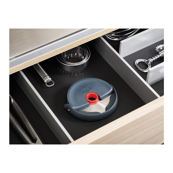 Silikónovo–nerezový krájač na pizzu Disc – Joseph Joseph-image-4