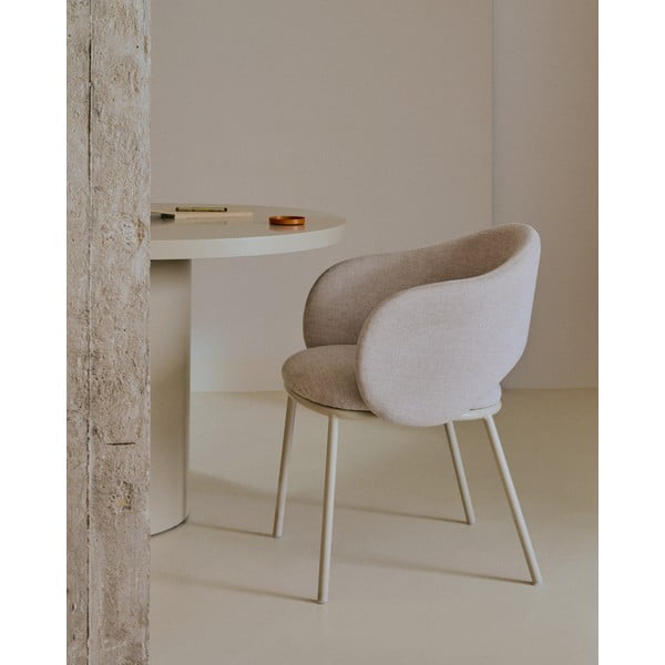 Krémovobiele čalúnené jedálenské kreslo Maina – Kave Home-image-1