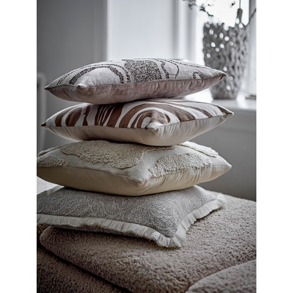 Dekoračný vankúš 50x50 cm Cabrie – Bloomingville-image-4